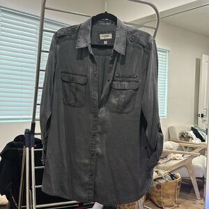 ***NWOT*** Express Boyfriend Buttoned Down Shirt / Jacket Shirt in Gray, Size: L